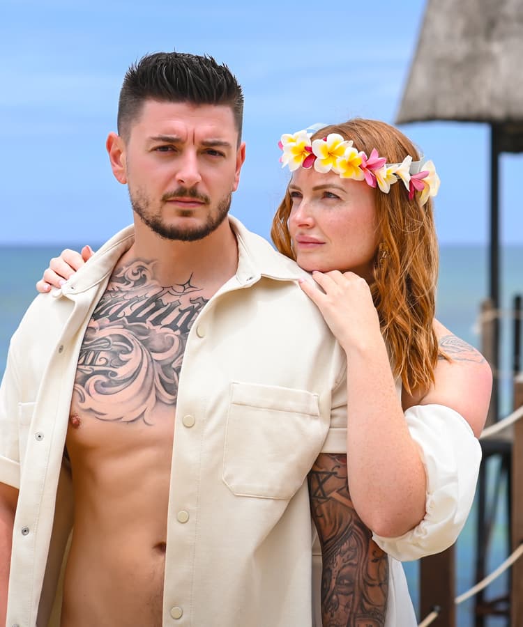 Photographe lune de miel Île Maurice - Couple sur la plage