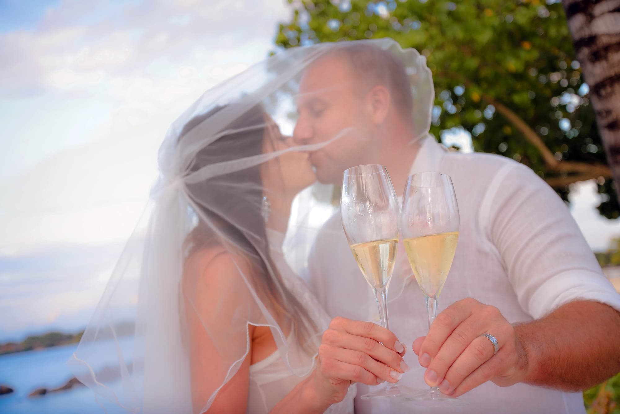 Lune de Miel à Maurice pour les Français : Au-Delà du Resort, les Expériences Qui Changeront Votre Histoire