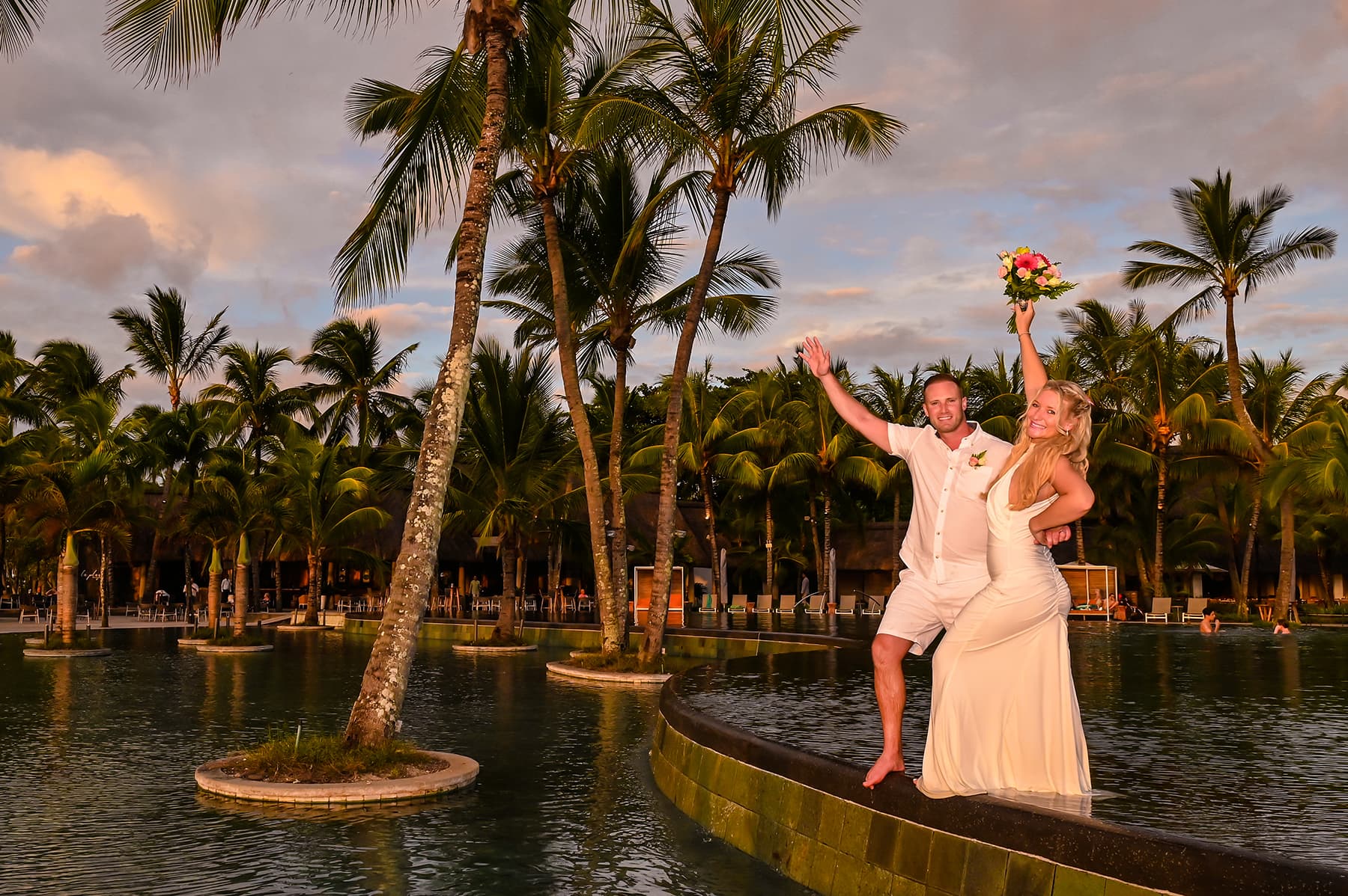 Hôtel, Villa Privée ou Plage Publique : Où Dire “Oui” à Maurice (Avantages, Inconvénients et Pièges à Éviter)